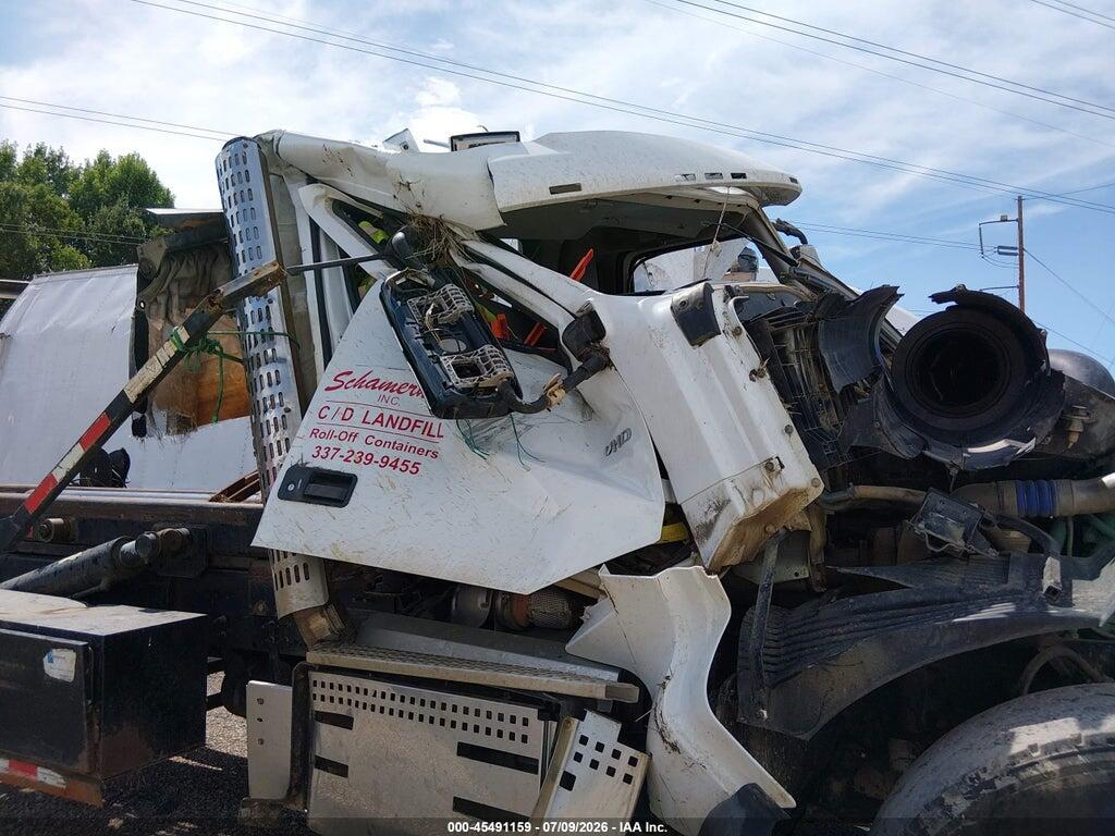 4V5KC9EH2KN903159 2019 VOLVO VHD photo no. 11