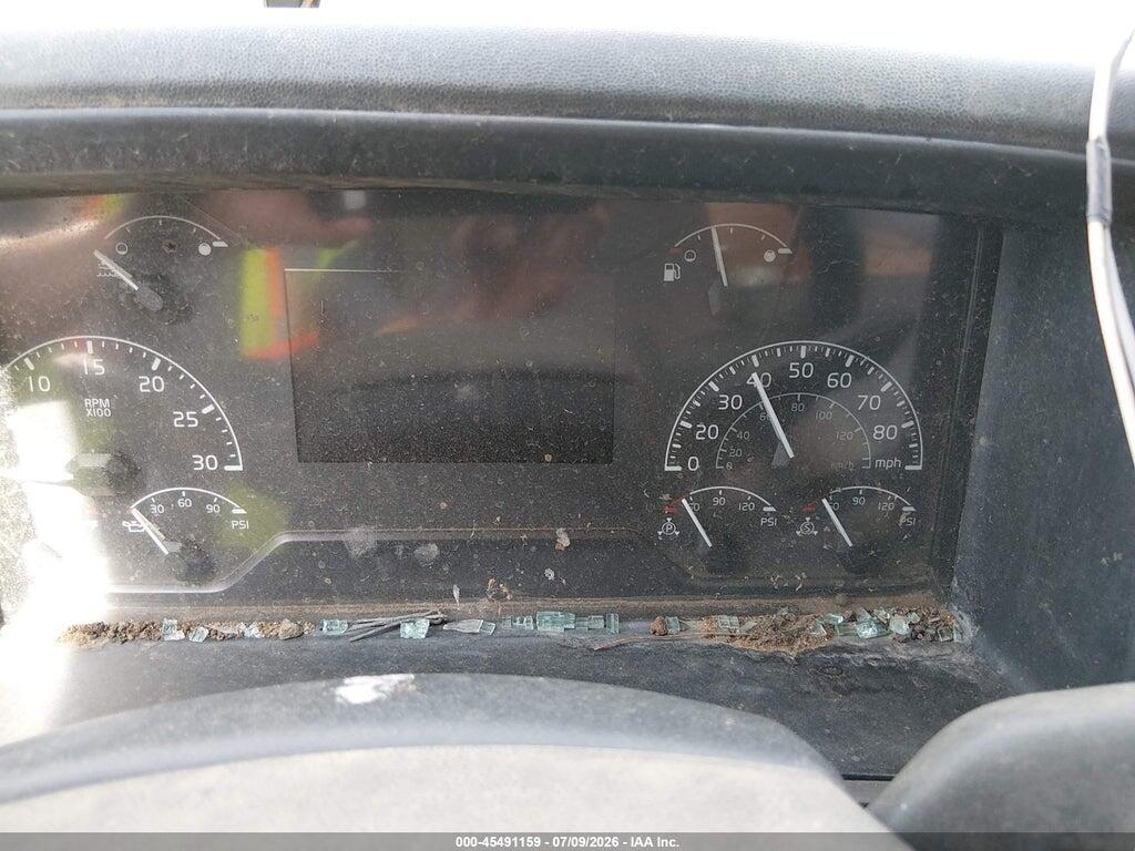 4V5KC9EH2KN903159 2019 VOLVO VHD photo no. 5