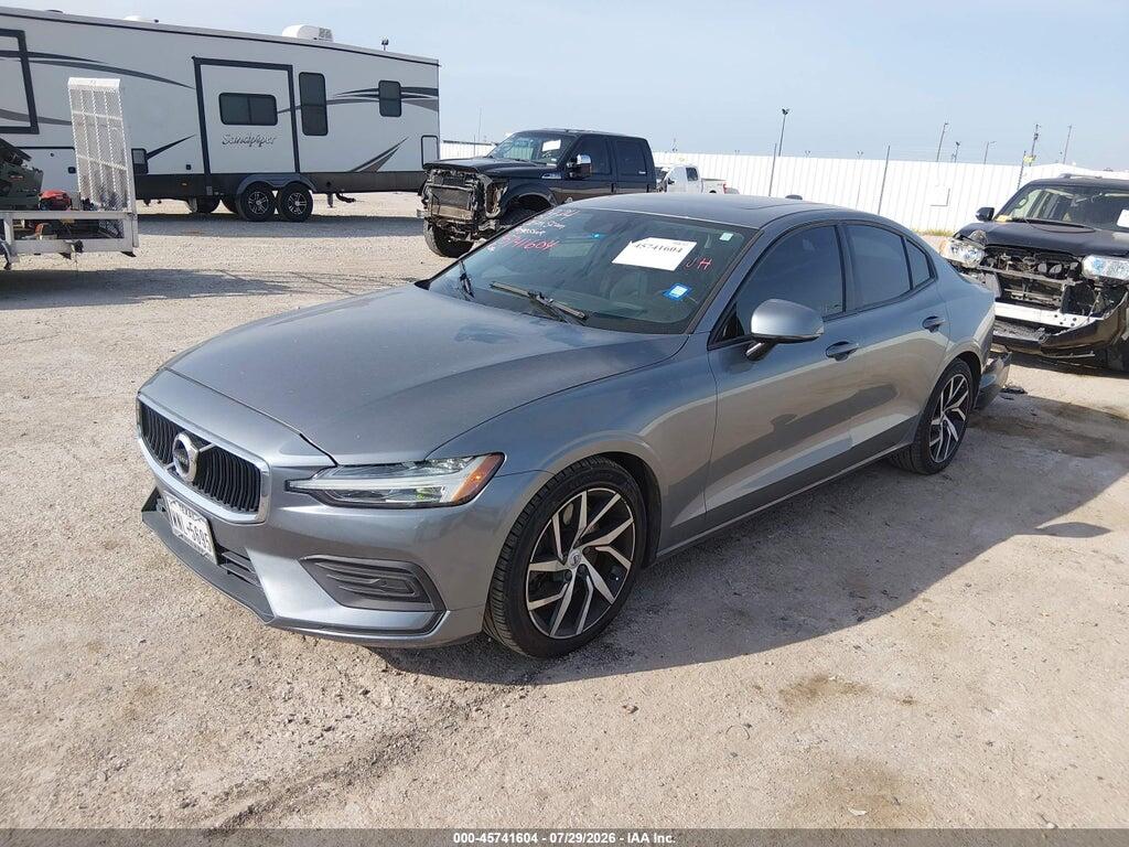 7JRA22TK3KG014767 2019 VOLVO S60 photo no. 2