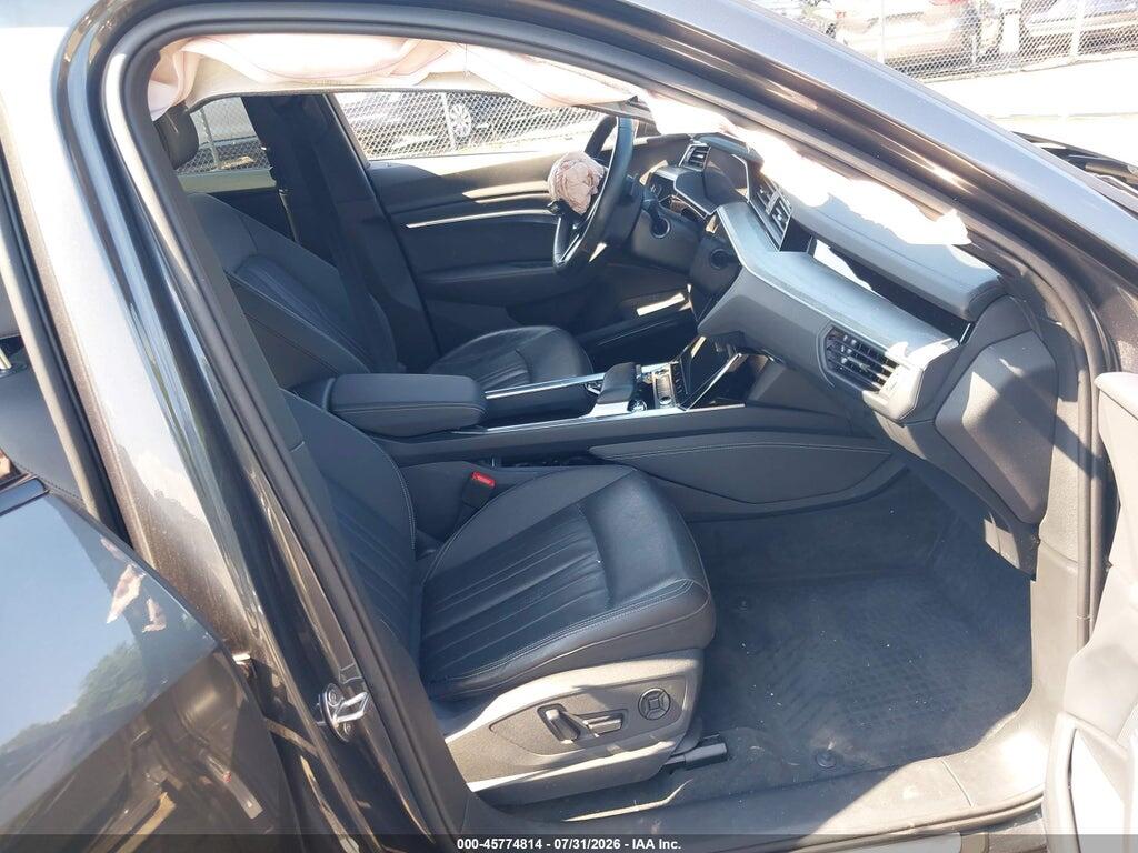 WA1CAAGE4RB048789 2024 AUDI Q8 E-TRON photo no. 5