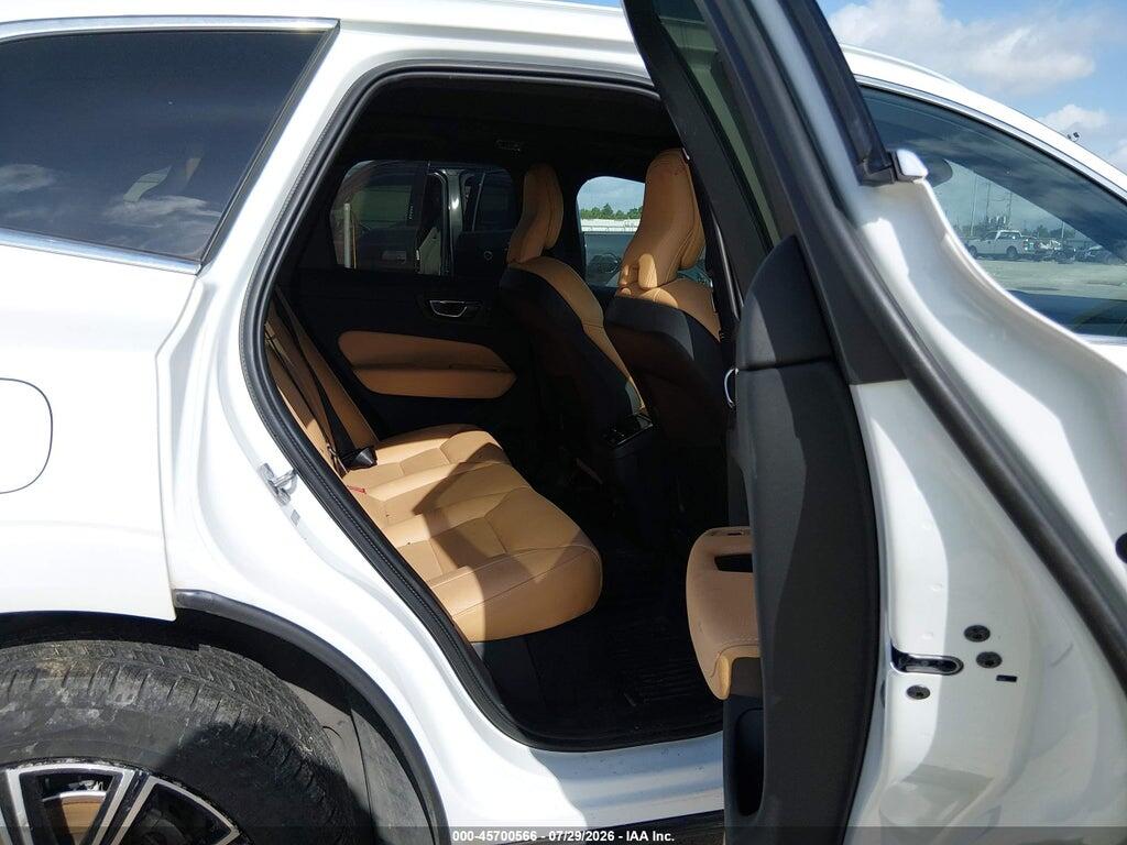 LYV102DLXKB200345 2019 VOLVO XC60 photo no. 8
