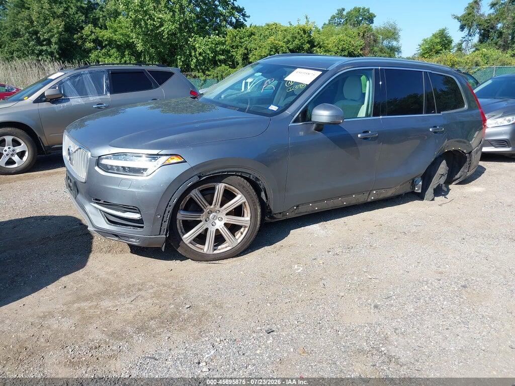 YV4A22PL5K1457715 2019 VOLVO XC90 photo no. 2