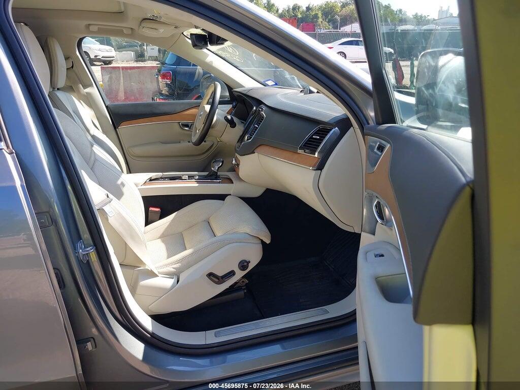 YV4A22PL5K1457715 2019 VOLVO XC90 photo no. 5