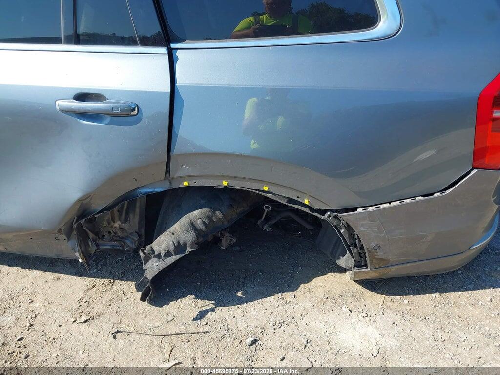 YV4A22PL5K1457715 2019 VOLVO XC90 photo no. 6