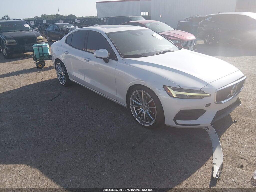 7JRA22TK9KG017978 2019 VOLVO S60 photo no. 1