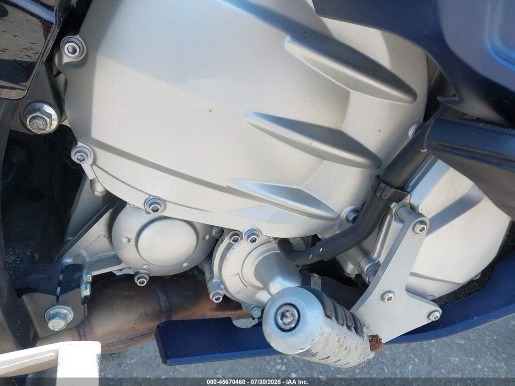 JYARP29EXJA000589 2018 YAMAHA FJR1300 photo no. 8