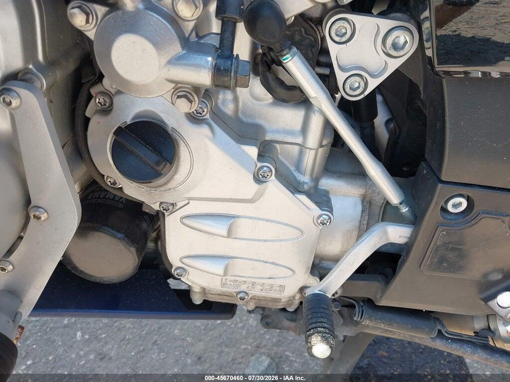 JYARP29EXJA000589 2018 YAMAHA FJR1300 photo no. 9