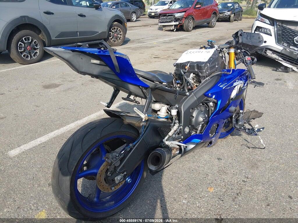 JYARJ28E4JA002759 2018 YAMAHA YZFR6 photo no. 4