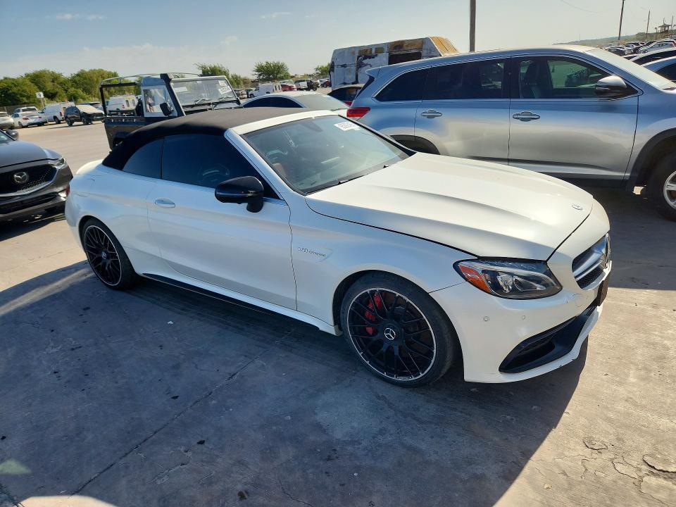 2017 MERCEDES-BENZ C 63 AMG-S — Фото 4 из 12