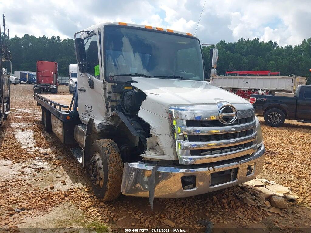 5PVNJ8JN2H4S52820 2017 HINO 258/268 photo no. 1