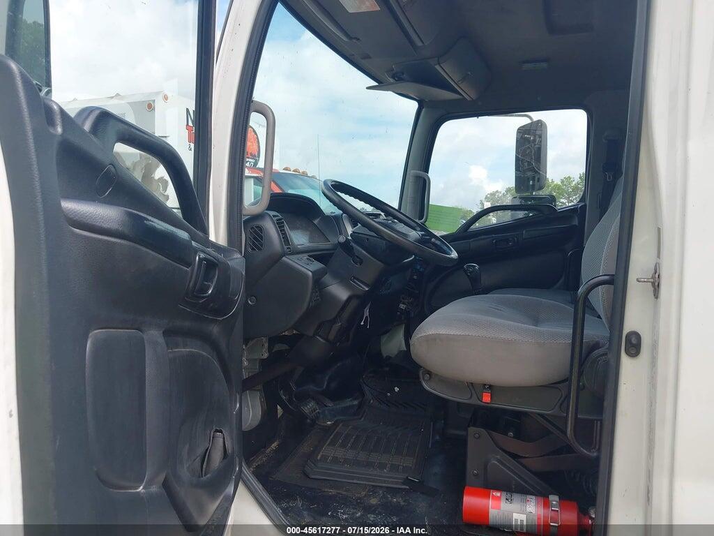 5PVNJ8JN2H4S52820 2017 HINO 258/268 photo no. 6