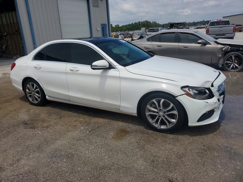 2017 MERCEDES-BENZ C 300 — Фото 4 из 12