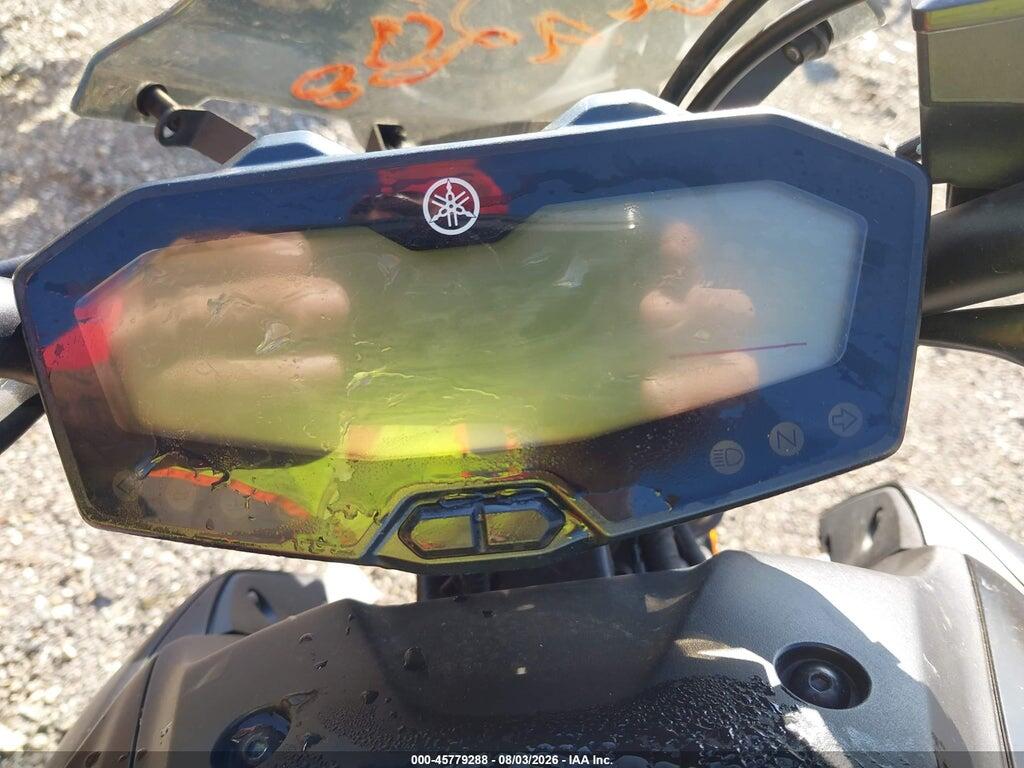JYARM27E2KA002897 2019 YAMAHA MT07 photo no. 7