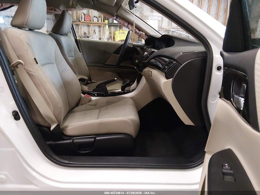 1HGCR2F34HA080989 2017 HONDA ACCORD photo no. 5