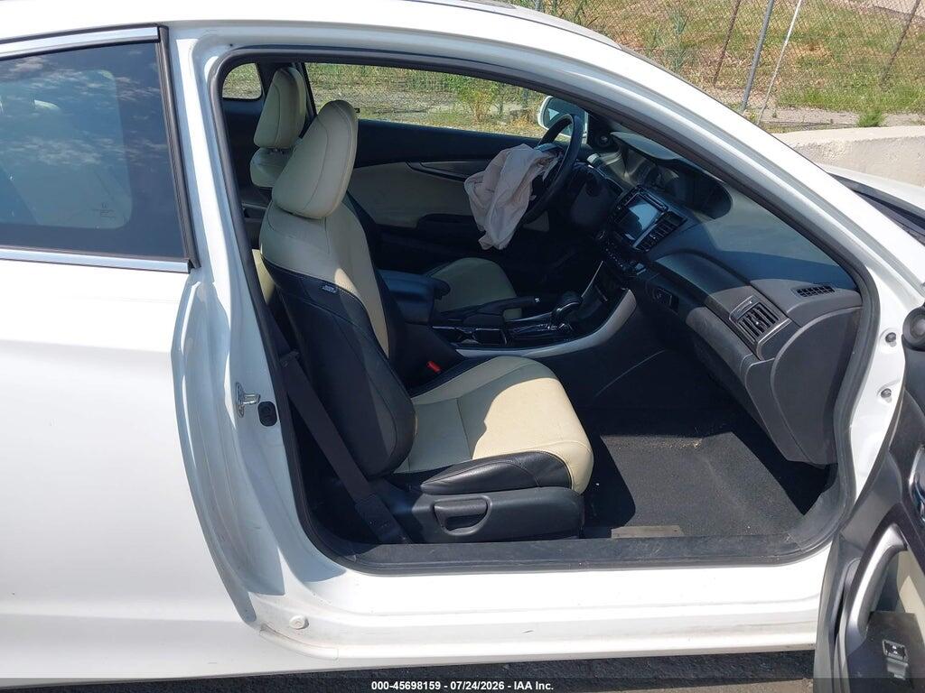 1HGCT1B65HA003530 2017 HONDA ACCORD photo no. 5