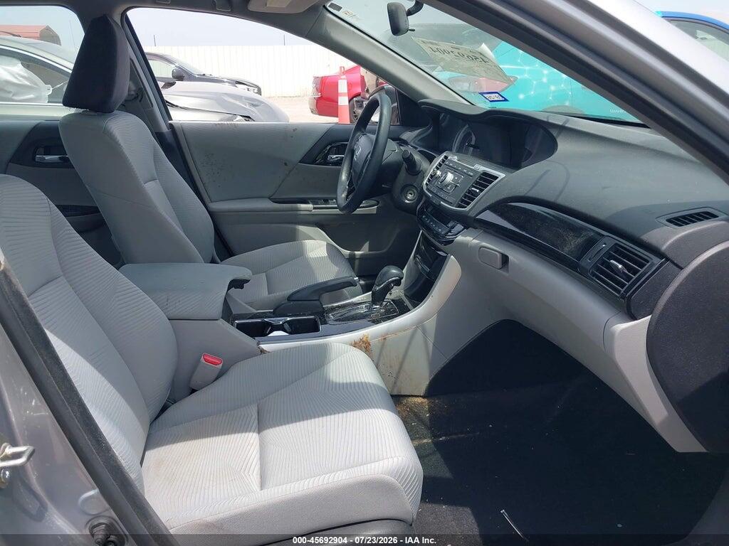 1HGCR2F39HA030136 2017 HONDA ACCORD photo no. 5