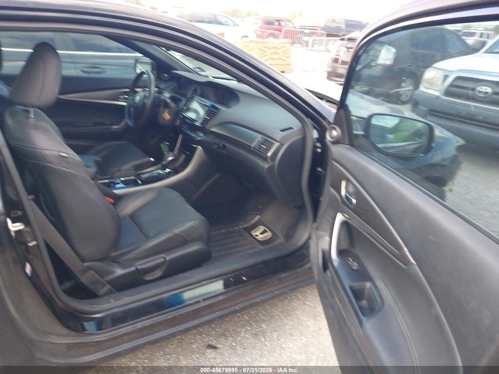 1HGCT2B83HA004067 2017 HONDA ACCORD photo no. 5