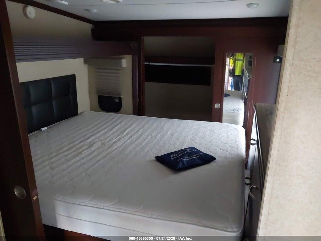 5SFRG412XEE281094 2014 HEARTLAND RV ELKRIDGE 5H WHL TRAVEL TRAILER photo no. 8