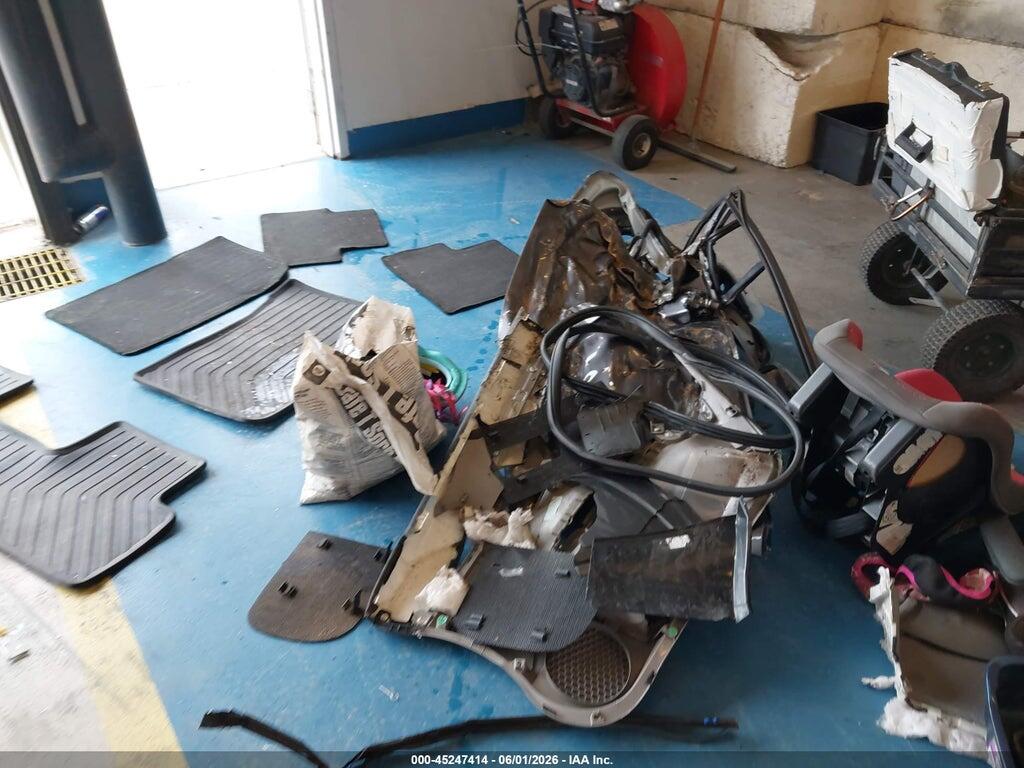 19XFB2F89EE047622 2014 HONDA CIVIC photo no. 12