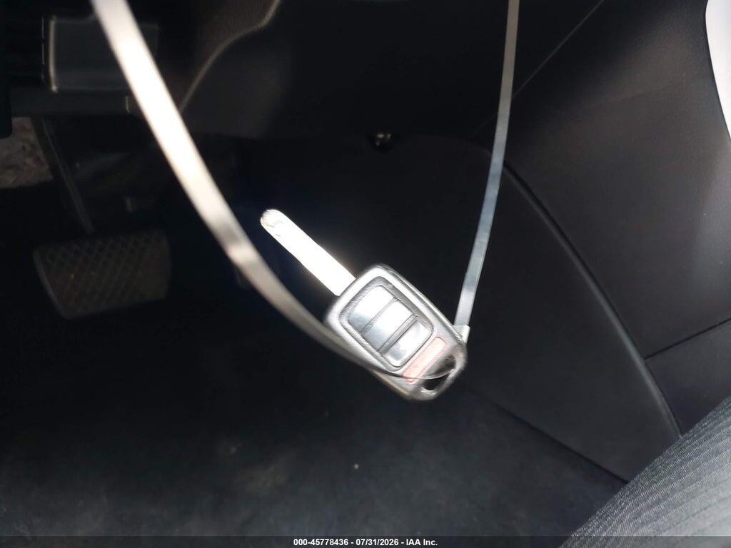 1HGCR2F38EA092526 2014 HONDA ACCORD photo no. 11