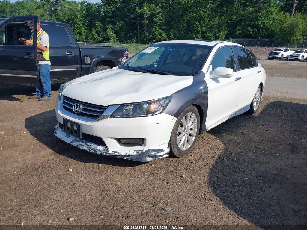 1HGCR2F81EA022281 2014 HONDA ACCORD photo no. 2