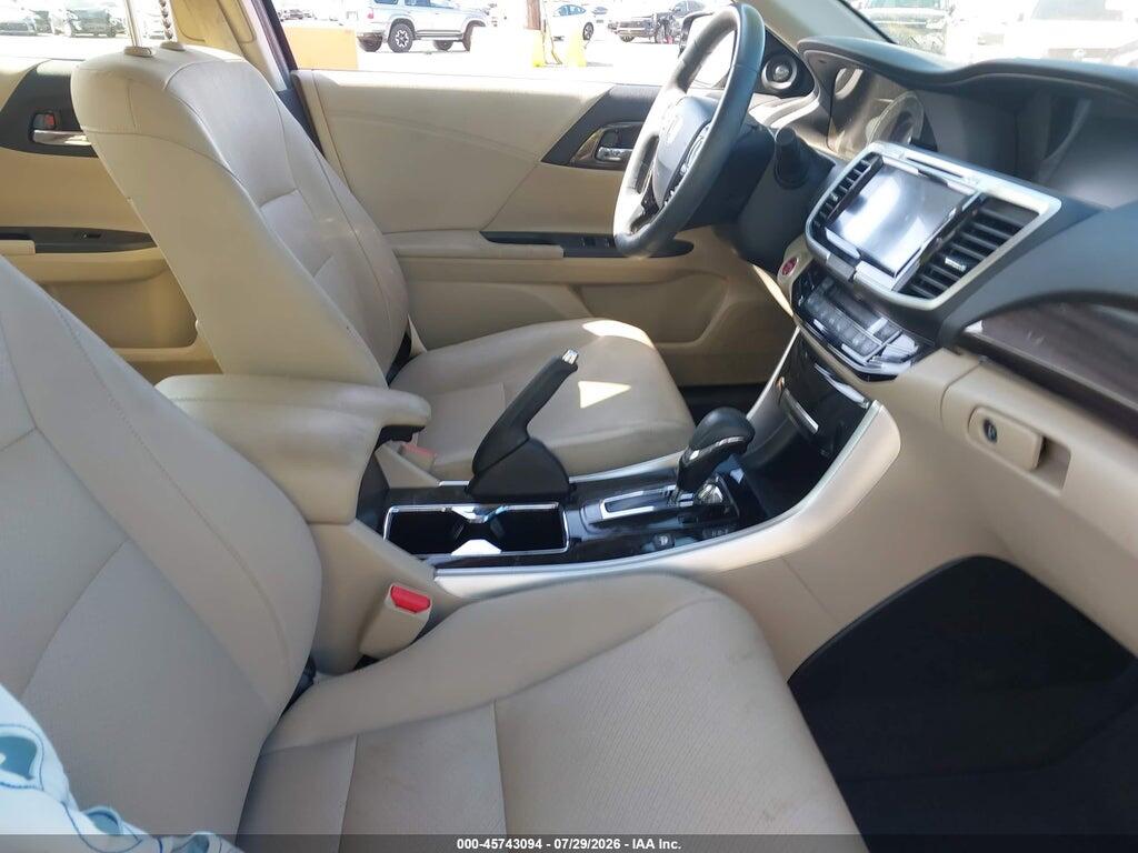 JHMCR6F57HC028783 2017 HONDA ACCORD HYBRID photo no. 5