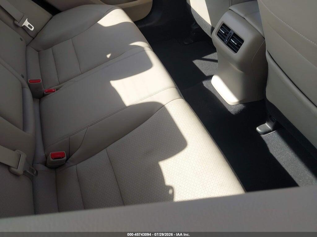 JHMCR6F57HC028783 2017 HONDA ACCORD HYBRID photo no. 8