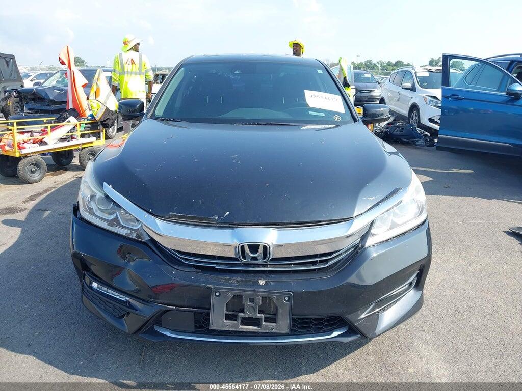 JHMCR6F50HC005975 2017 HONDA ACCORD HYBRID photo no. 12