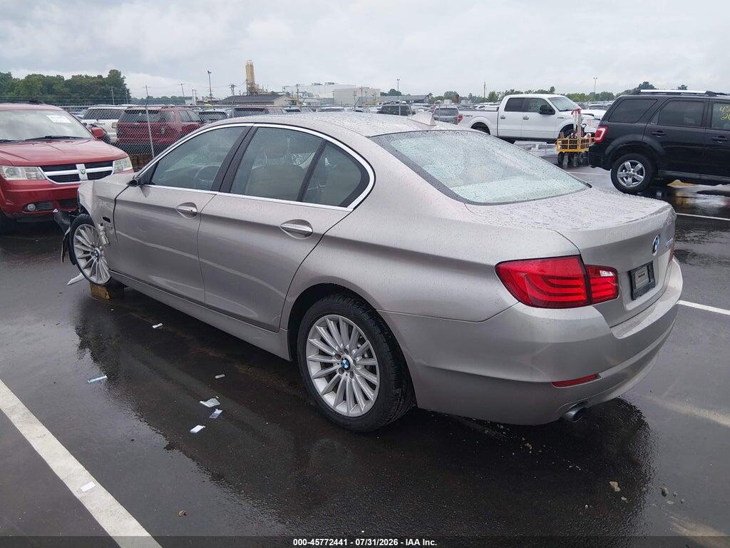 WBAFU7C58BC439962 2011 BMW 535I photo no. 3