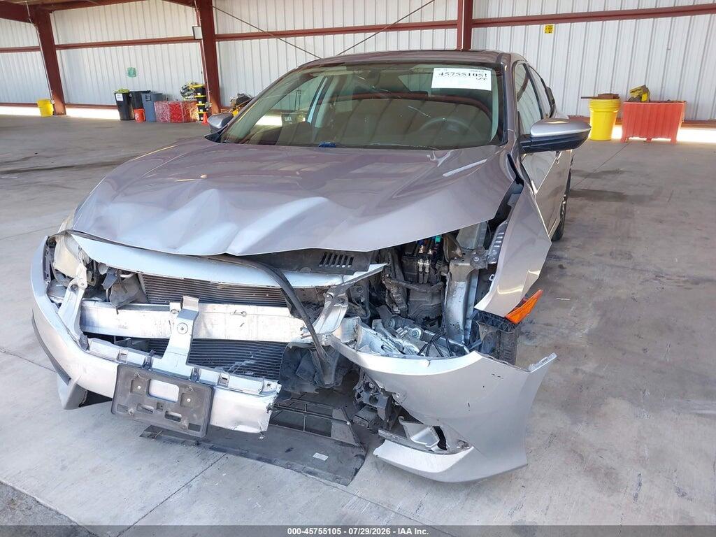 19XFC2F7XHE220296 2017 HONDA CIVIC photo no. 6