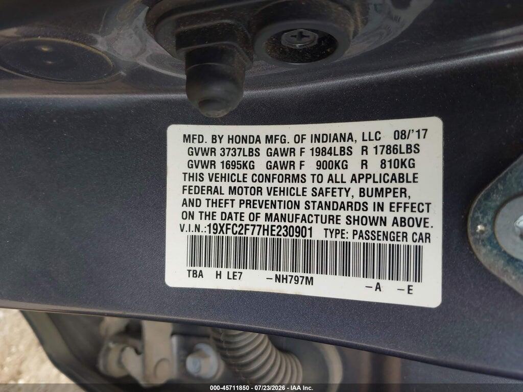 19XFC2F77HE230901 2017 HONDA CIVIC photo no. 9