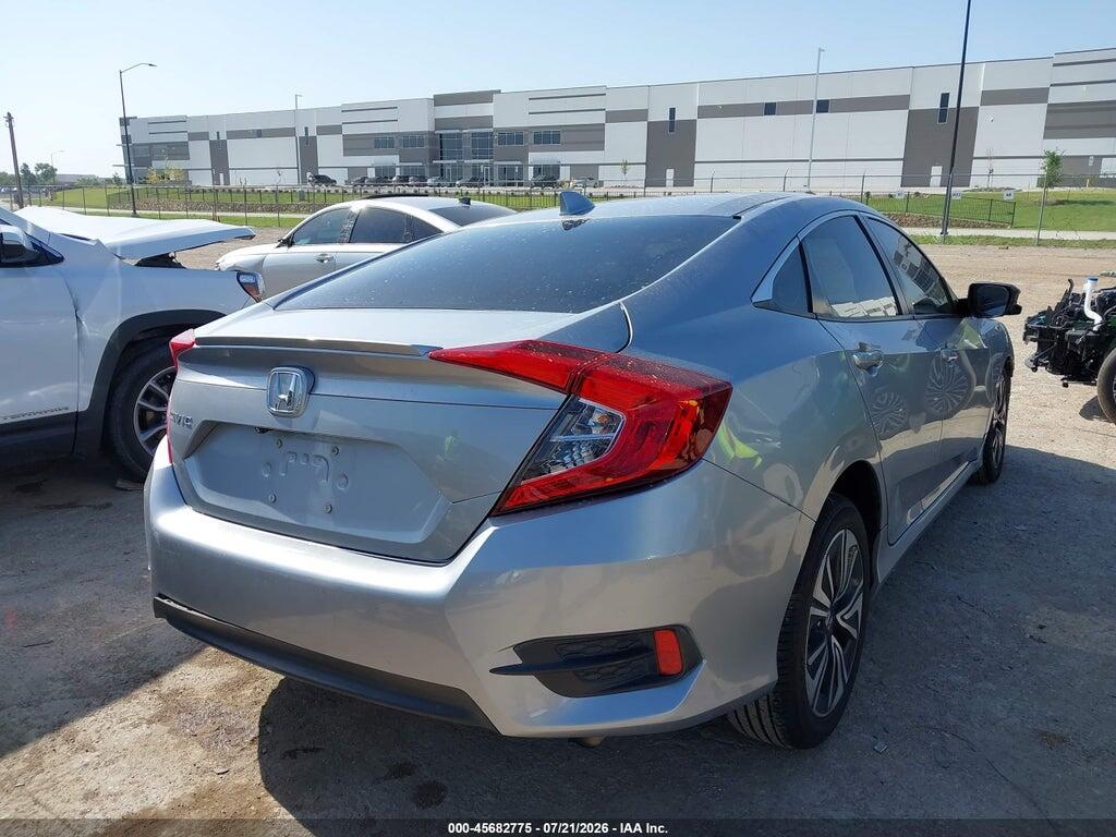19XFC1F38HE025434 2017 HONDA CIVIC photo no. 4