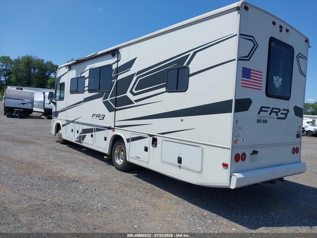 1F65F5DNXM0A20109 2021 FORD F53 photo no. 3