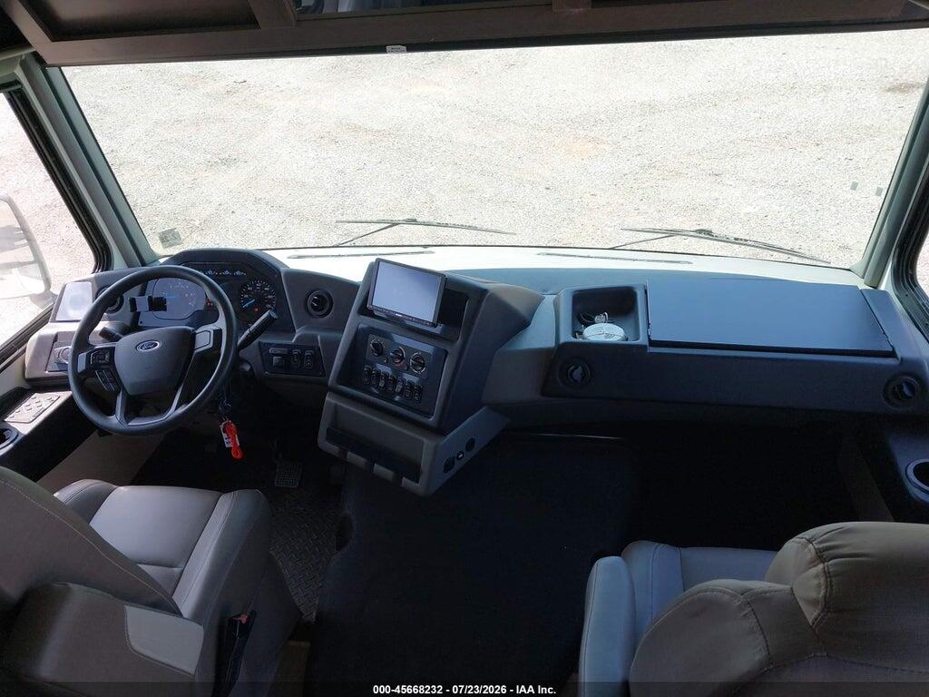 1F65F5DNXM0A20109 2021 FORD F53 photo no. 5