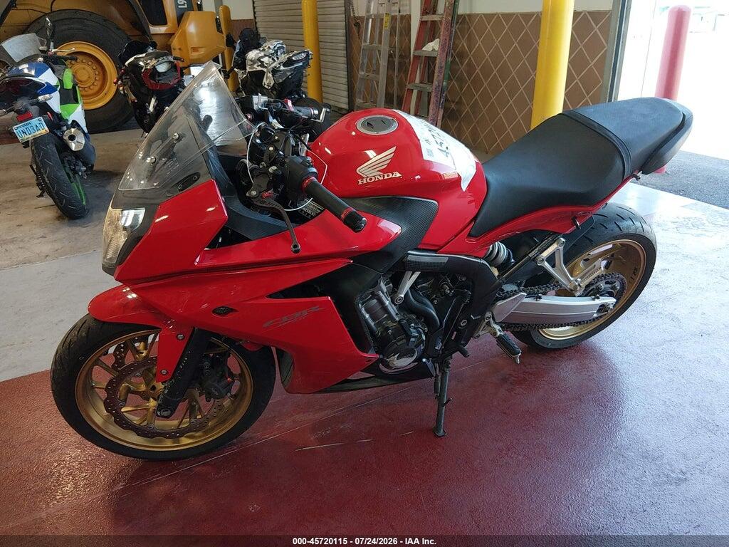 MLHRC7411E5000073 2014 HONDA CBR650 photo no. 2