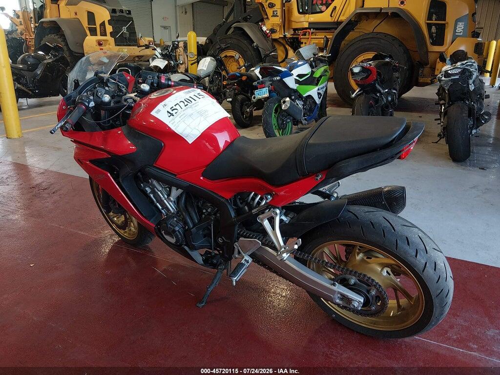 MLHRC7411E5000073 2014 HONDA CBR650 photo no. 3