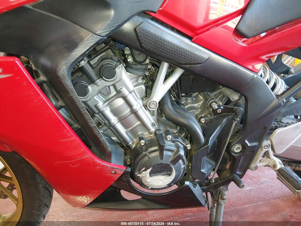 MLHRC7411E5000073 2014 HONDA CBR650 photo no. 9