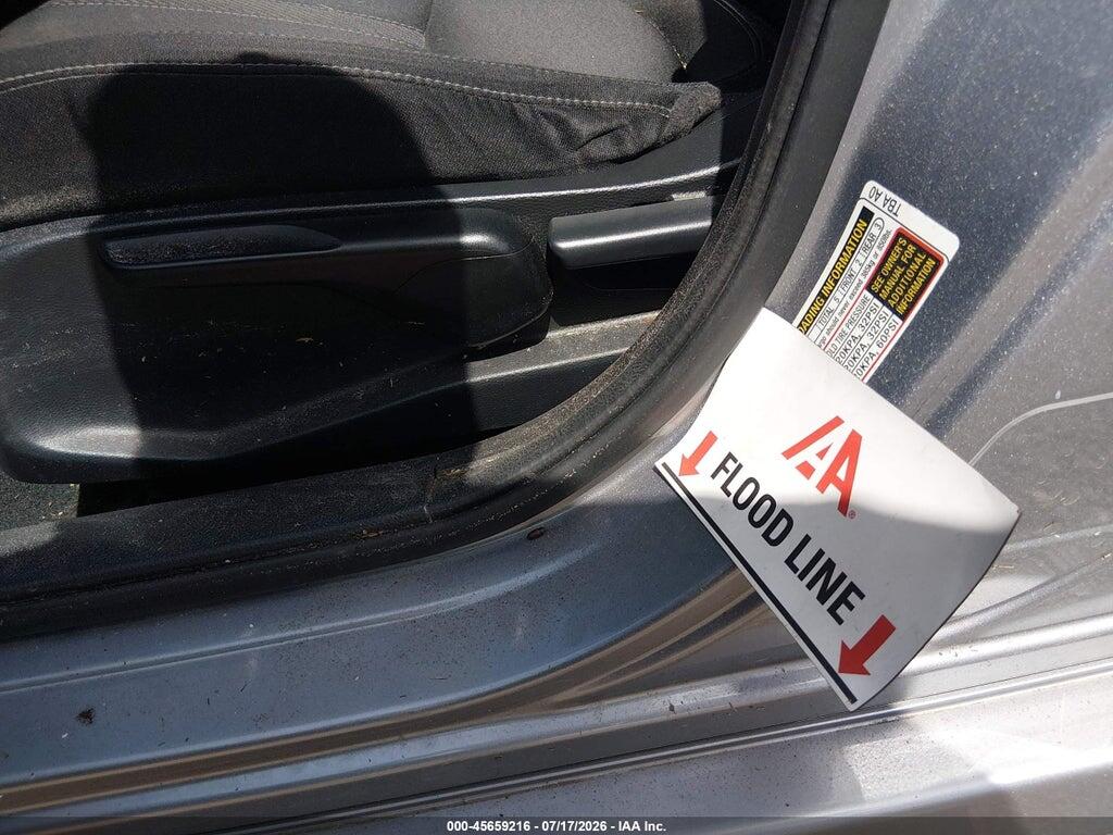 19XFC2F57HE014061 2017 HONDA CIVIC photo no. 6