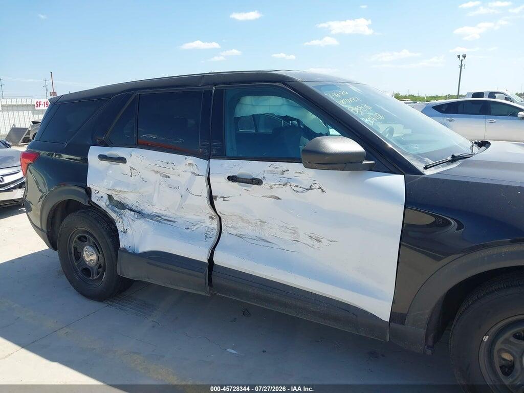 1FM5K8AB7MGB04718 2021 FORD POLICE INTERCEPTOR UTILITY photo no. 6