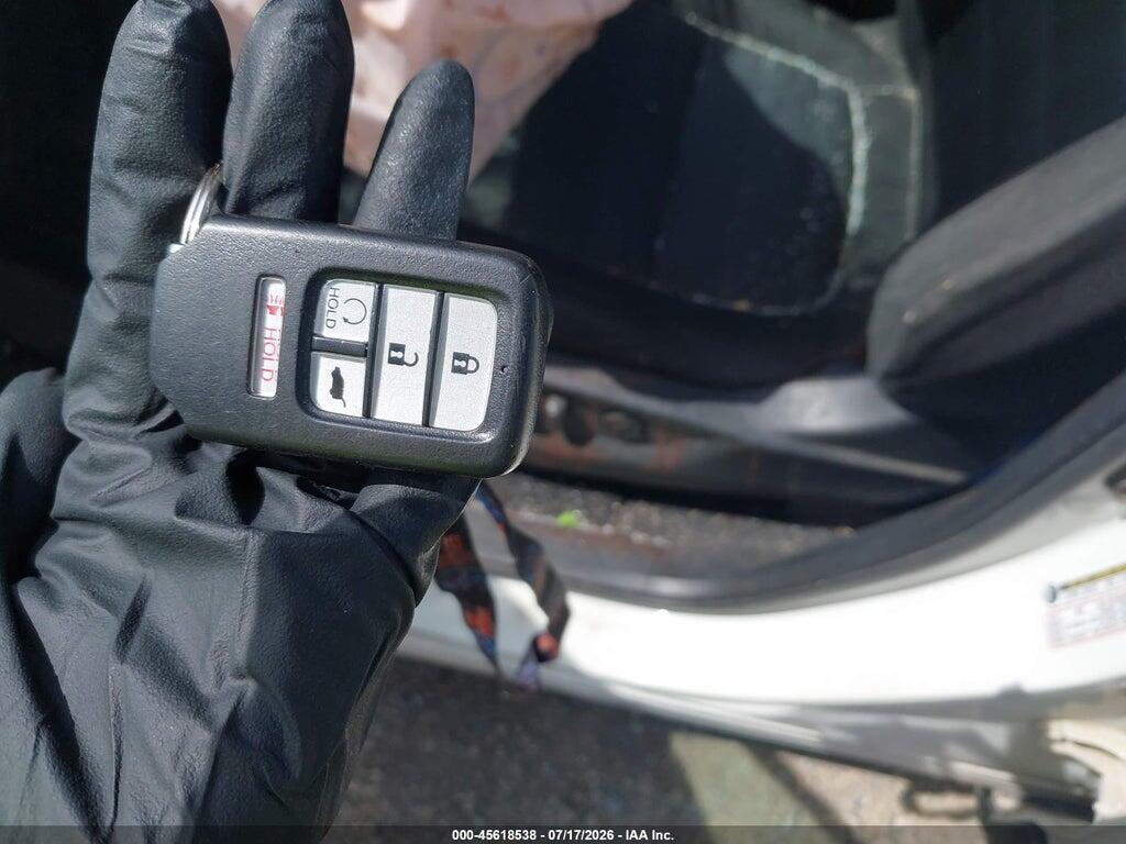 2HKRW2H52HH636113 2017 HONDA CR-V photo no. 11