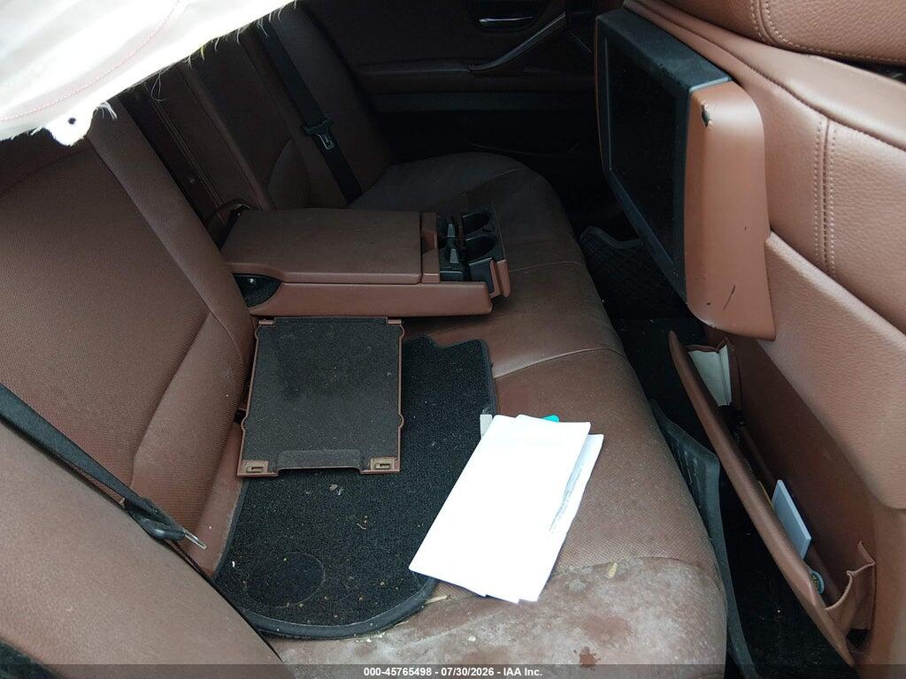 WBAFU9C54BC785342 2011 BMW 550I photo no. 8