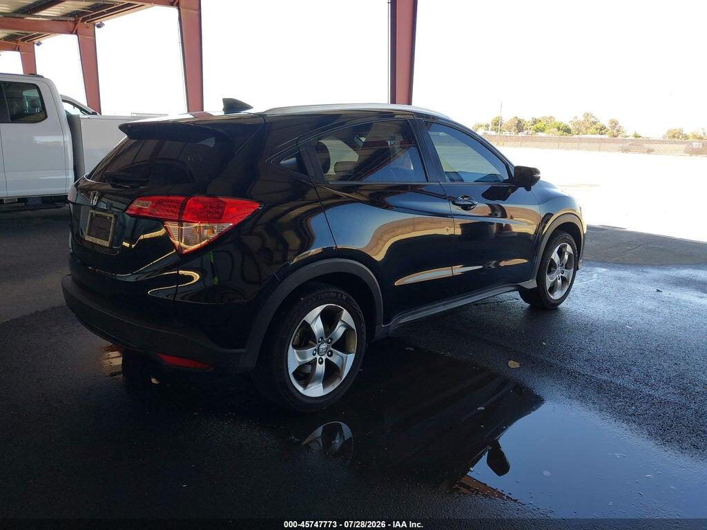 3CZRU5H77HM709098 2017 HONDA HR-V photo no. 4