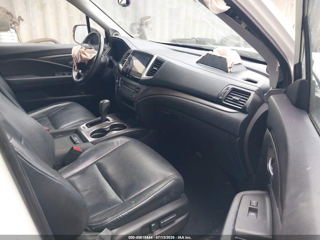 5FNYF5H76HB009864 2017 HONDA PILOT photo no. 5
