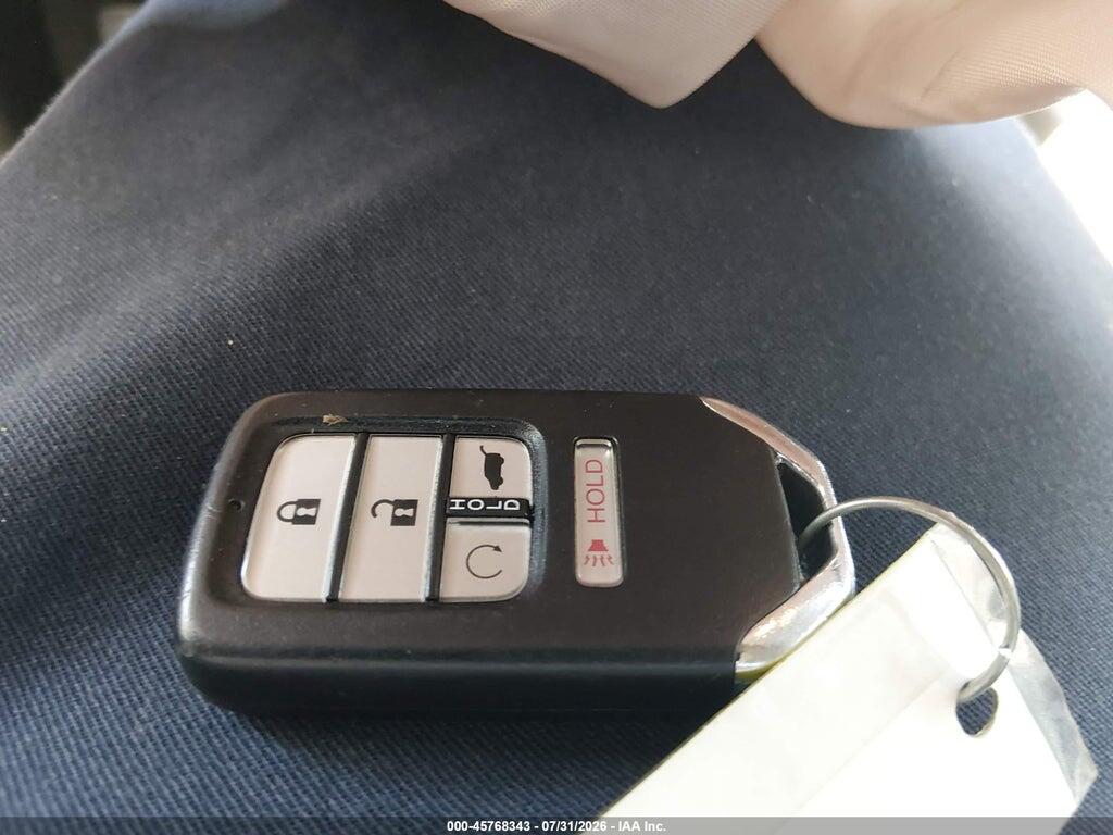 5FNYF5H56HB034018 2017 HONDA PILOT photo no. 11