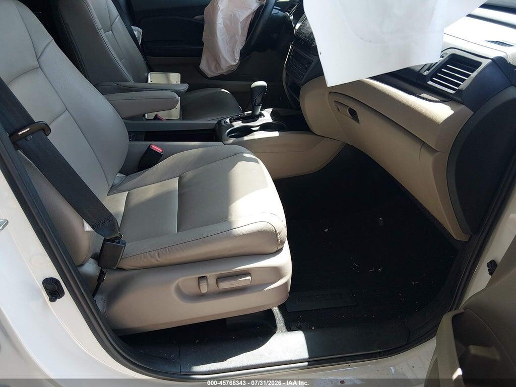 5FNYF5H56HB034018 2017 HONDA PILOT photo no. 5