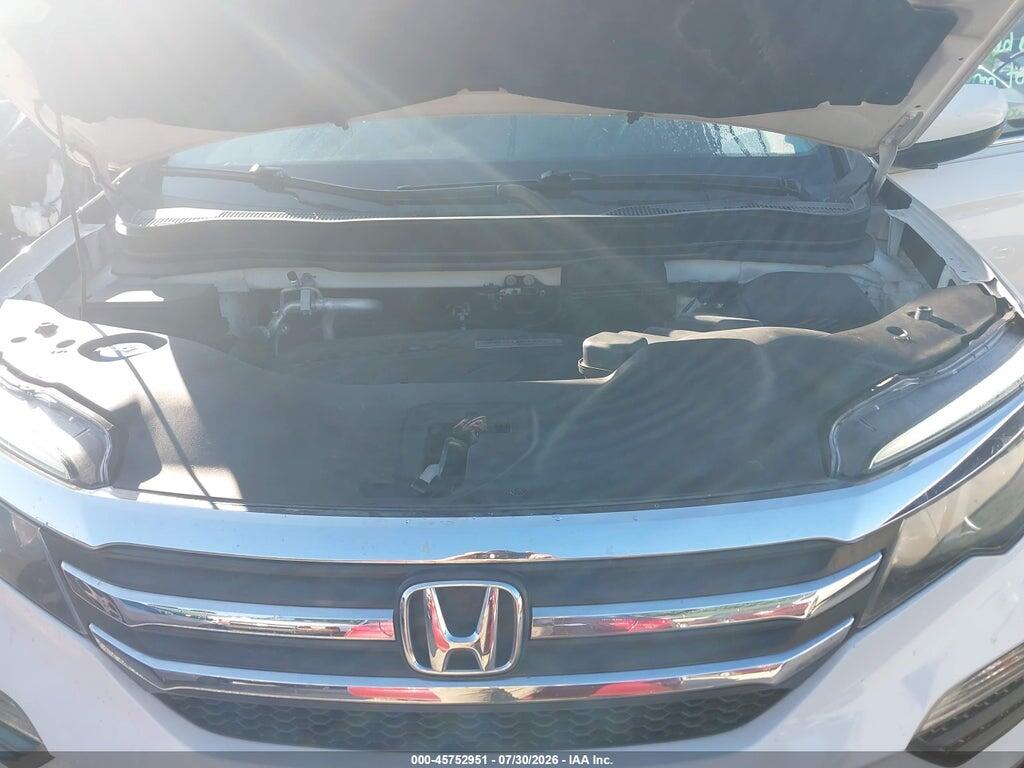 5FNYF5H53HB033201 2017 HONDA PILOT photo no. 10