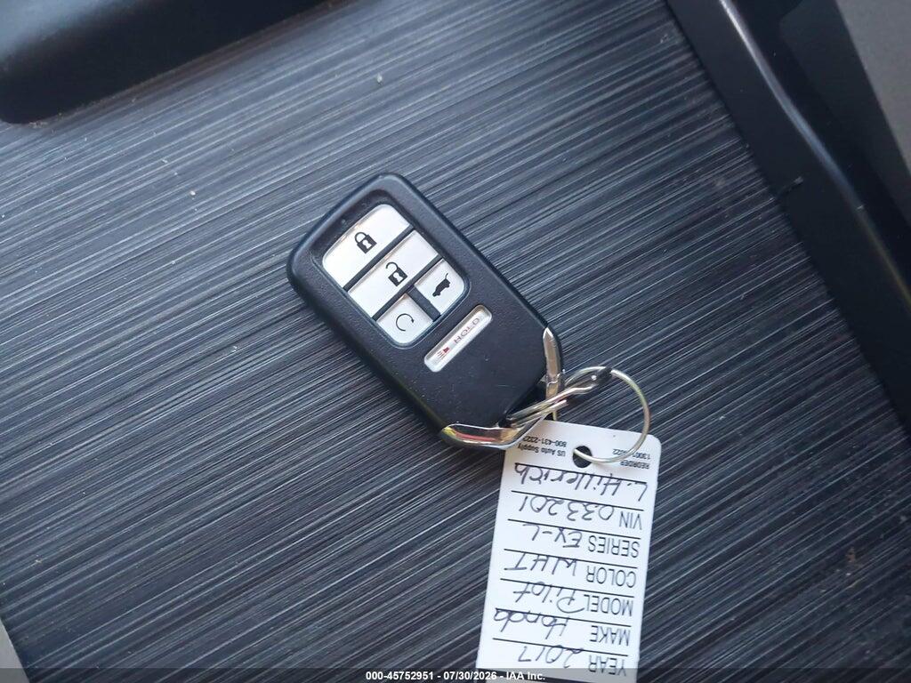 5FNYF5H53HB033201 2017 HONDA PILOT photo no. 11