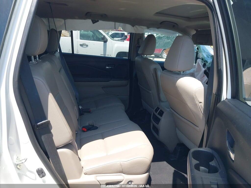 5FNYF5H52HB020276 2017 HONDA PILOT photo no. 8