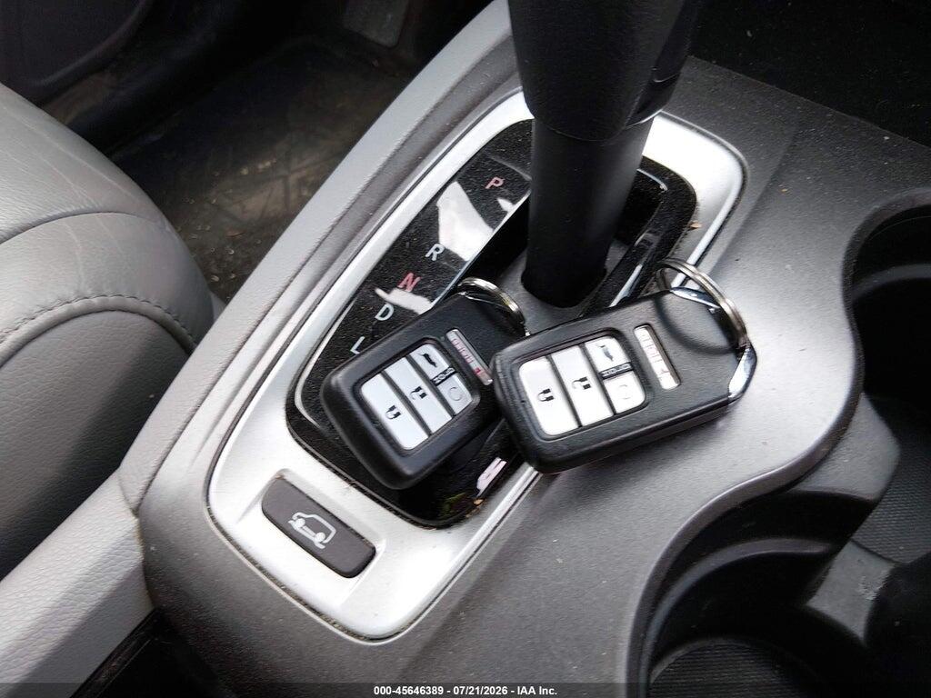 5FNYF6H50HB063973 2017 HONDA PILOT photo no. 11