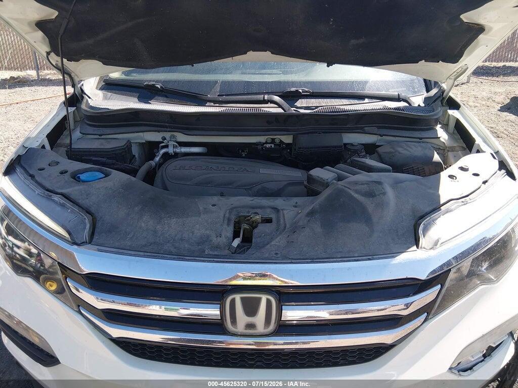 5FNYF6H99HB069631 2017 HONDA PILOT photo no. 10
